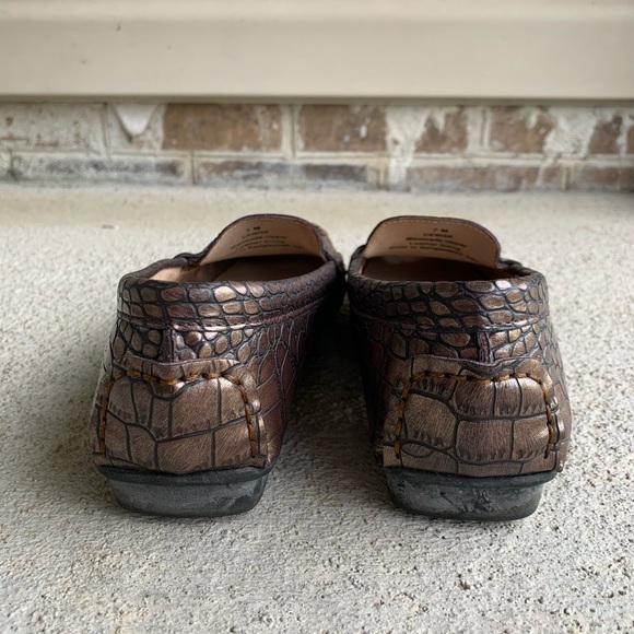 Impo Bronze Driving Moccasins - size 7 - Picture 4 of 7